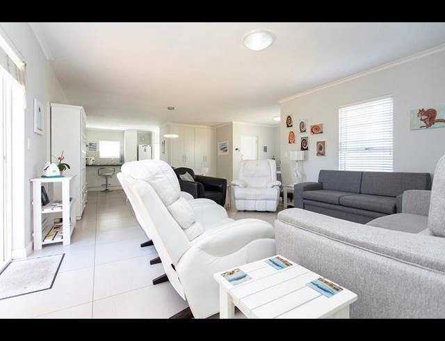 3 BEDROOM HOUSE FOR SALE IN SUNNINGDALE